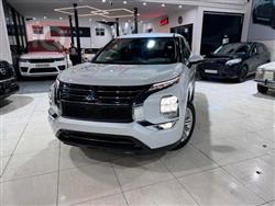 ميتسوبيشي اوتلاندر